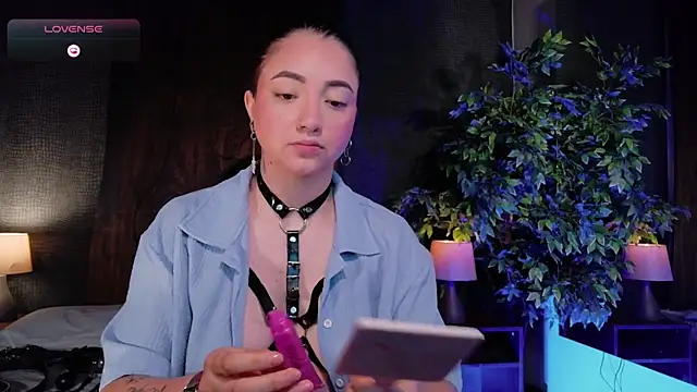 Lexavega  online show from July 2026 10:12:01 PM