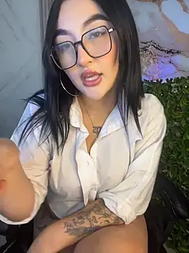 skarlet ec online show from May 2026 09:01:01 PM