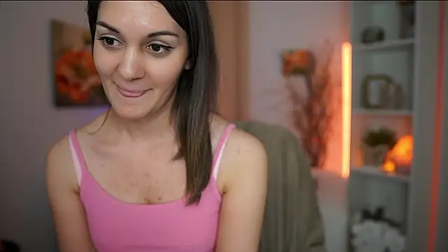 Snapshot of Clara_MoonX chatting on May 2026 10:36:01 AM Clara MoonX online show from May 2026 10:36:01 AM