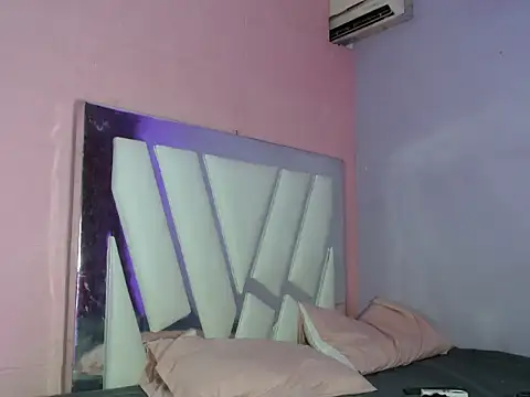 dani exmixt online show from July 2026 04:27:01 AM