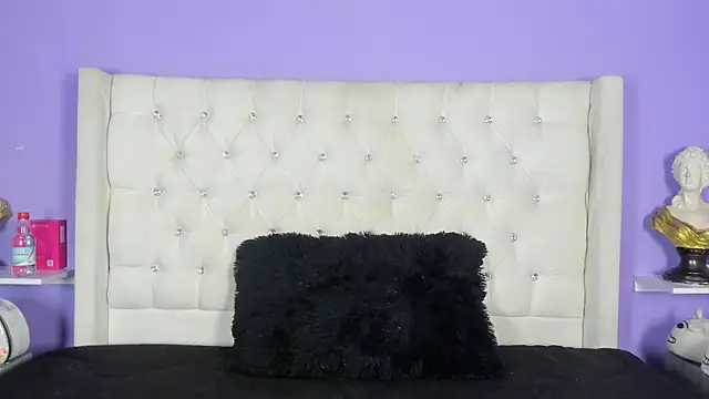 candy queens  online show from July 2026 06:45:01 PM