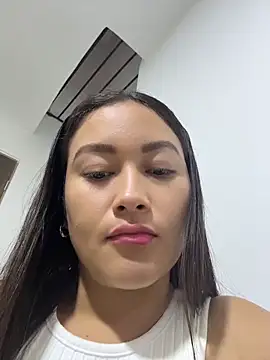 Tatiana123  online show from June 2026 07:49:02 PM
