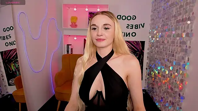 Mila  Lux online show from June 2026 08:53:02 PM