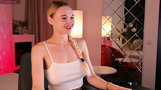 Mila  Lux online show from July 2026 05:49:02 AM