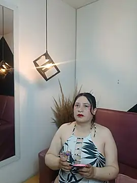 Laura  Castillo  online show from July 2026 12:41:01 PM
