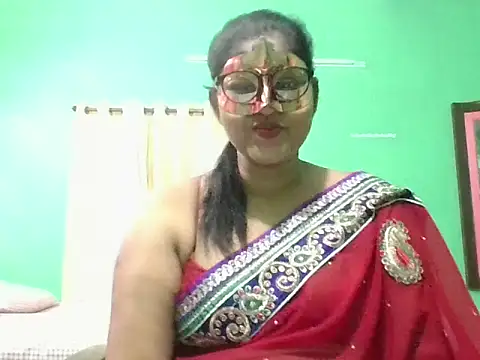 Kavya17 online show from June 2026 06:14:01 PM