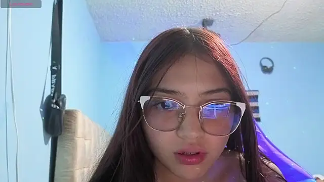 nina hot59 online show from May 2026 02:51:02 AM