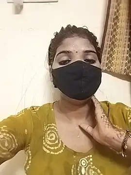 Snapshot of Ruhani_ chatting on June 2026 06:19:01 PM Ruhani online show from June 2026 06:19:01 PM