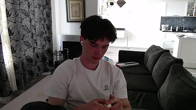arthur   king online show from May 2026 02:01:02 PM