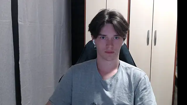 arthur   king online show from July 2026 12:58:02 PM