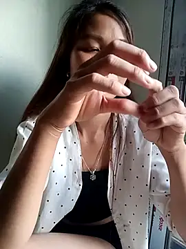 Suly-sweet online show from May 2026 11:18:01 AM