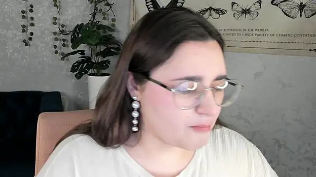 Ayleen Gece online show from May 2026 04:30:02 AM