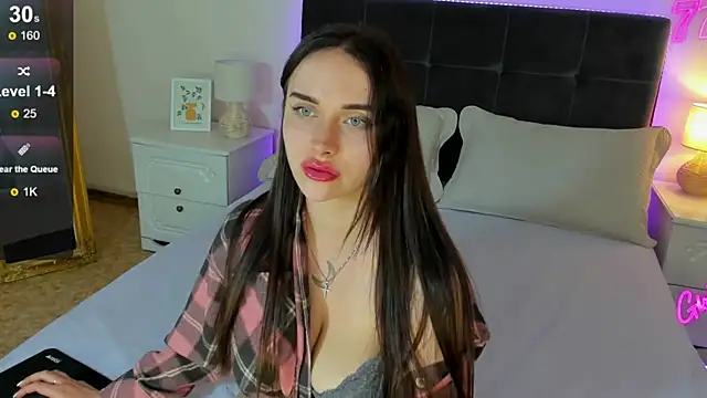 KellyWhites online show from May 2026 05:37:02 AM