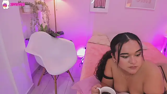 Kitty lulu  online show from July 2026 04:27:02 AM
