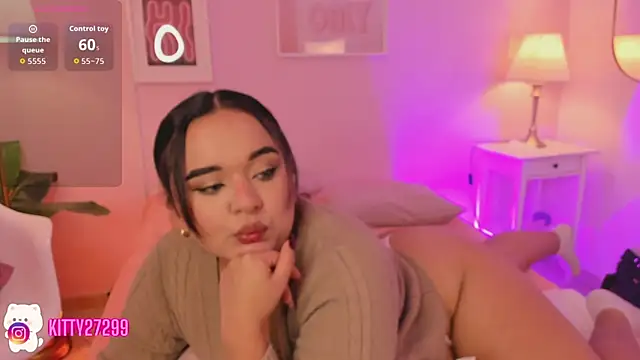Kitty lulu  online show from July 2026 05:00:01 AM