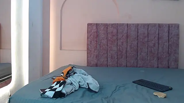 gissel and fabi online show from May 2026 02:32:01 PM