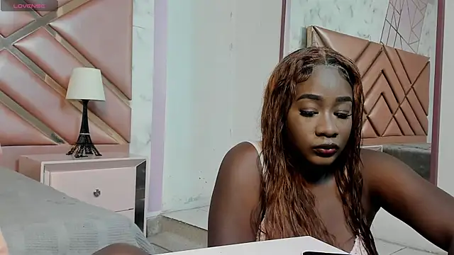 SophiaScottX online show from May 2026 11:39:01 AM