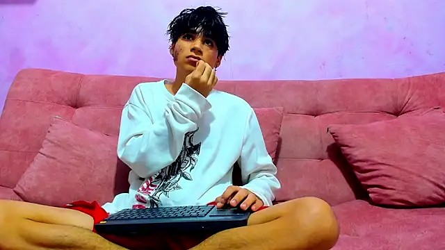 leonix love online show from July 2026 08:54:01 AM