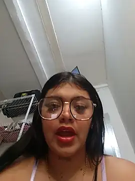 luxuryluna online show from July 2026 01:09:02 AM