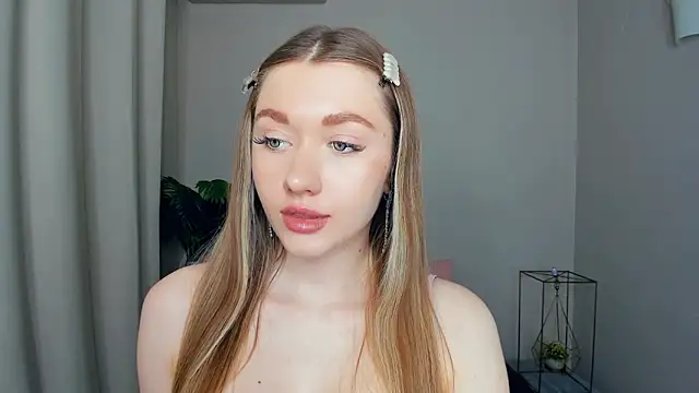 ThanhBuerger online show from May 2026 10:11:02 PM