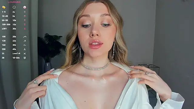 ThanhBuerger online show from June 2026 10:42:01 PM