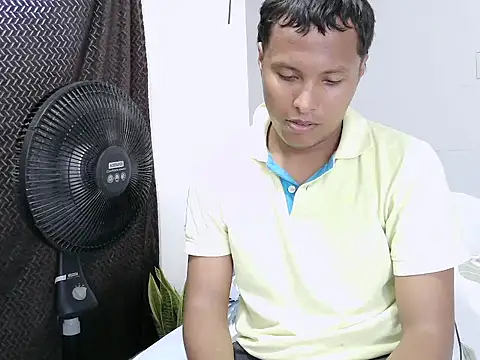 tovarsexy28 online show from May 2026 04:24:02 PM