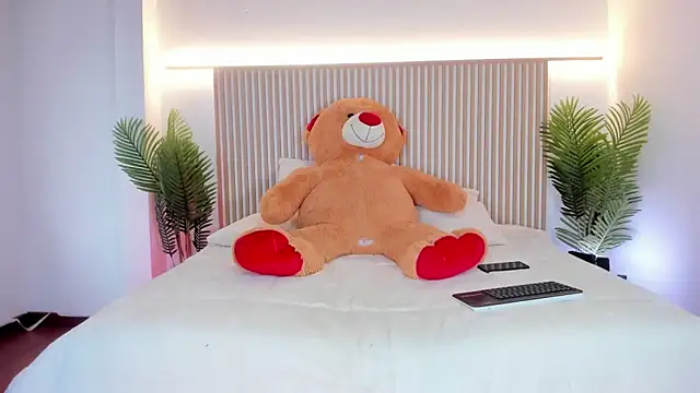 Milu blossom online show from June 2026 03:07:02 PM