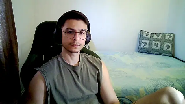 Snapshot of Jamcko24 chatting on May 2026 06:24:02 PM Jamcko24 online show from May 2026 06:24:02 PM