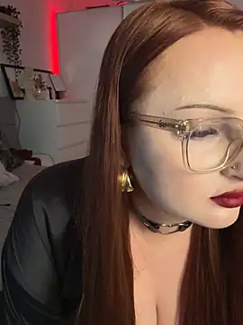 BellaBambiii online show from July 2026 01:21:02 PM
