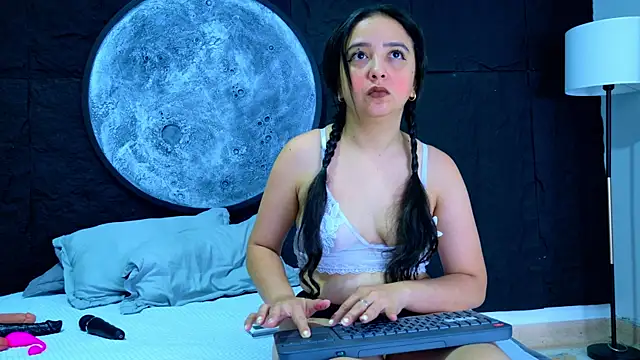 NathyFerrer online show from July 2026 12:08:02 AM