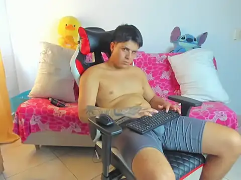 alexerdiego online show from May 2026 06:25:01 PM