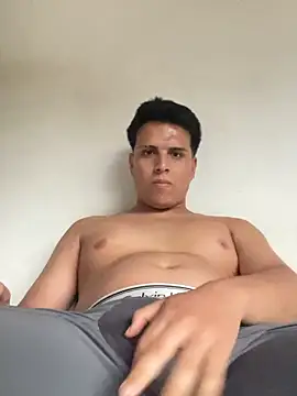 alexerdiego online show from June 2026 10:10:02 PM