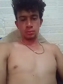 Snapshot of El_CharlyX69X chatting on May 2026 01:06:01 PM El CharlyX69X online show from May 2026 01:06:01 PM