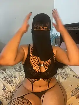BrunetteQueen1 online show from July 2026 03:48:02 PM