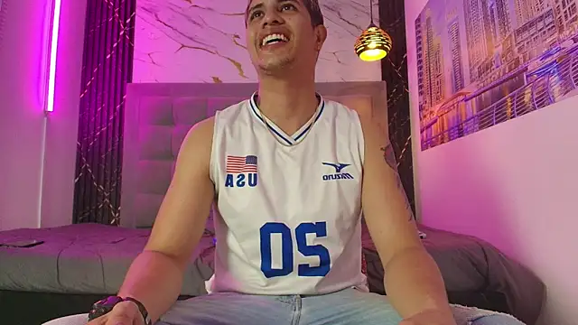 dominic connor online show from June 2026 03:37:01 AM