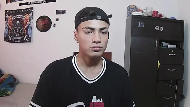 Fenix hardcock online show from June 2026 05:15:02 PM