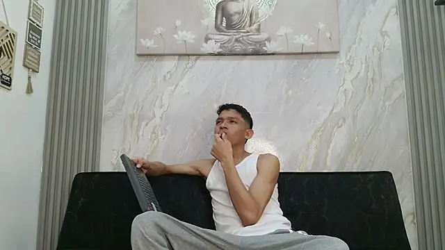 RONALDA HOT26 online show from July 2026 01:58:33 AM