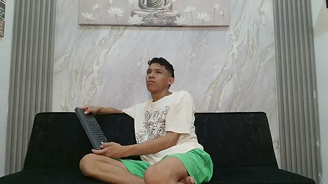 RONALDA HOT26 online show from July 2026 01:14:01 AM