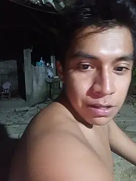 Snapshot of mask011 chatting on July 2026 05:04:01 AM mask011 online show from July 2026 05:04:01 AM