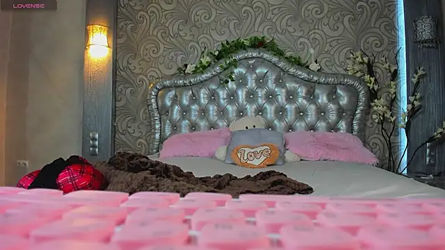 KittyNuarr online show from June 2026 05:16:02 AM