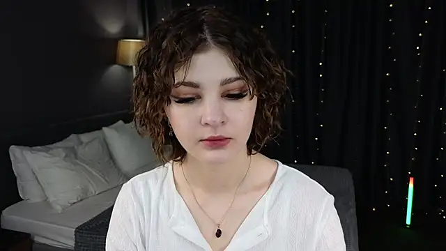 Kira  Fluffy online show from June 2026 12:04:02 AM