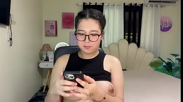 RingMyBelle online show from June 2026 03:25:01 AM
