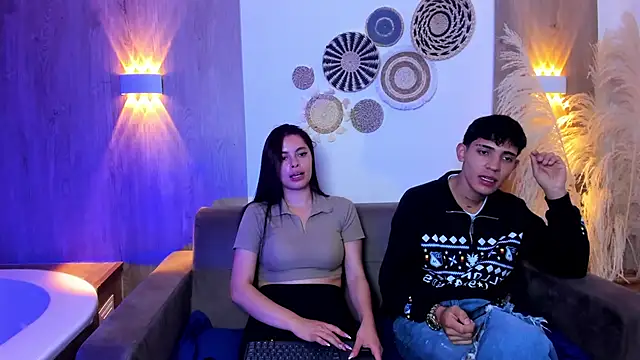 Ambar a Camilo online show from July 2026 12:59:01 PM