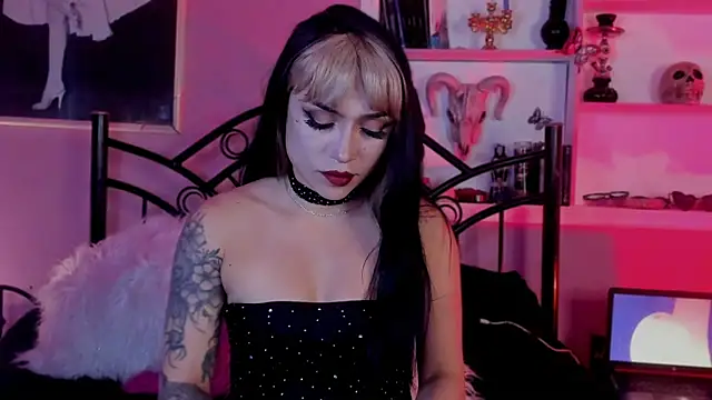 Snapshot of Vex_manson chatting on June 2026 08:07:02 PM Vex manson online show from June 2026 08:07:02 PM