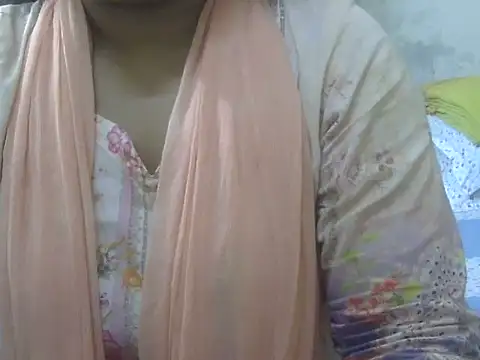 Snapshot of Begum_jan93 chatting on July 2026 04:49:01 PM Begum jan93 online show from July 2026 04:49:01 PM