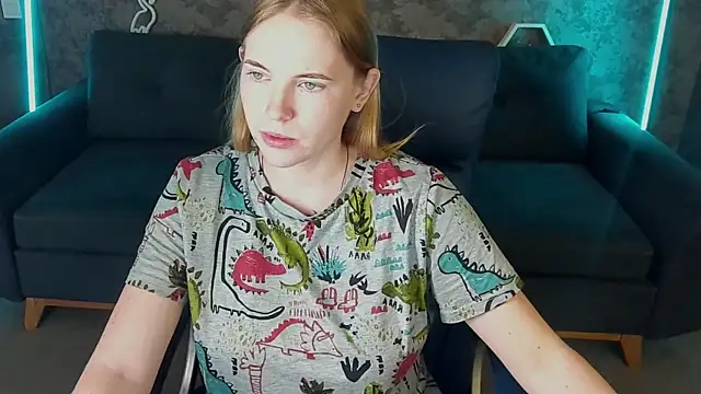 NikkyReyyy online show from May 2026 06:09:02 AM