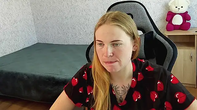 NikkyReyyy online show from July 2026 02:13:01 PM