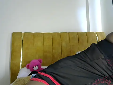 joyvall01 online show from July 2026 01:47:02 PM