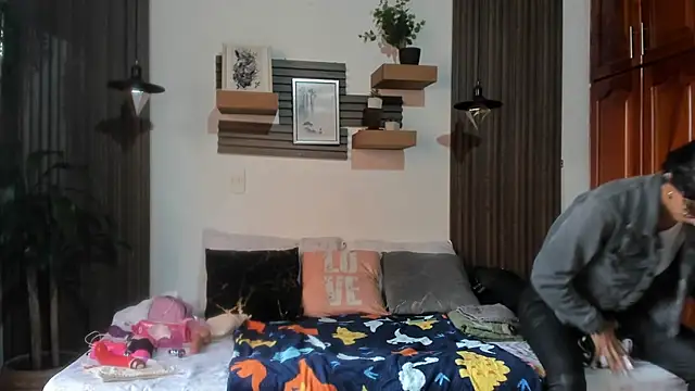 Evaa campbell online show from July 2026 12:58:02 PM