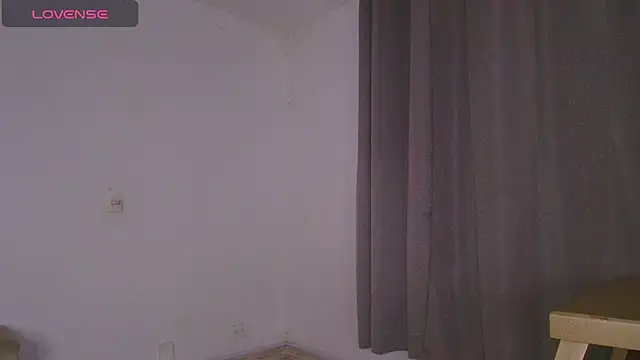 cinniaa  online show from July 2026 04:59:02 AM